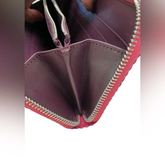 Loewe Continental Zip Wallet with Tassel - Picture 7 of 7